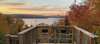 Cabot Trail Seaside Cabin - The Canopy