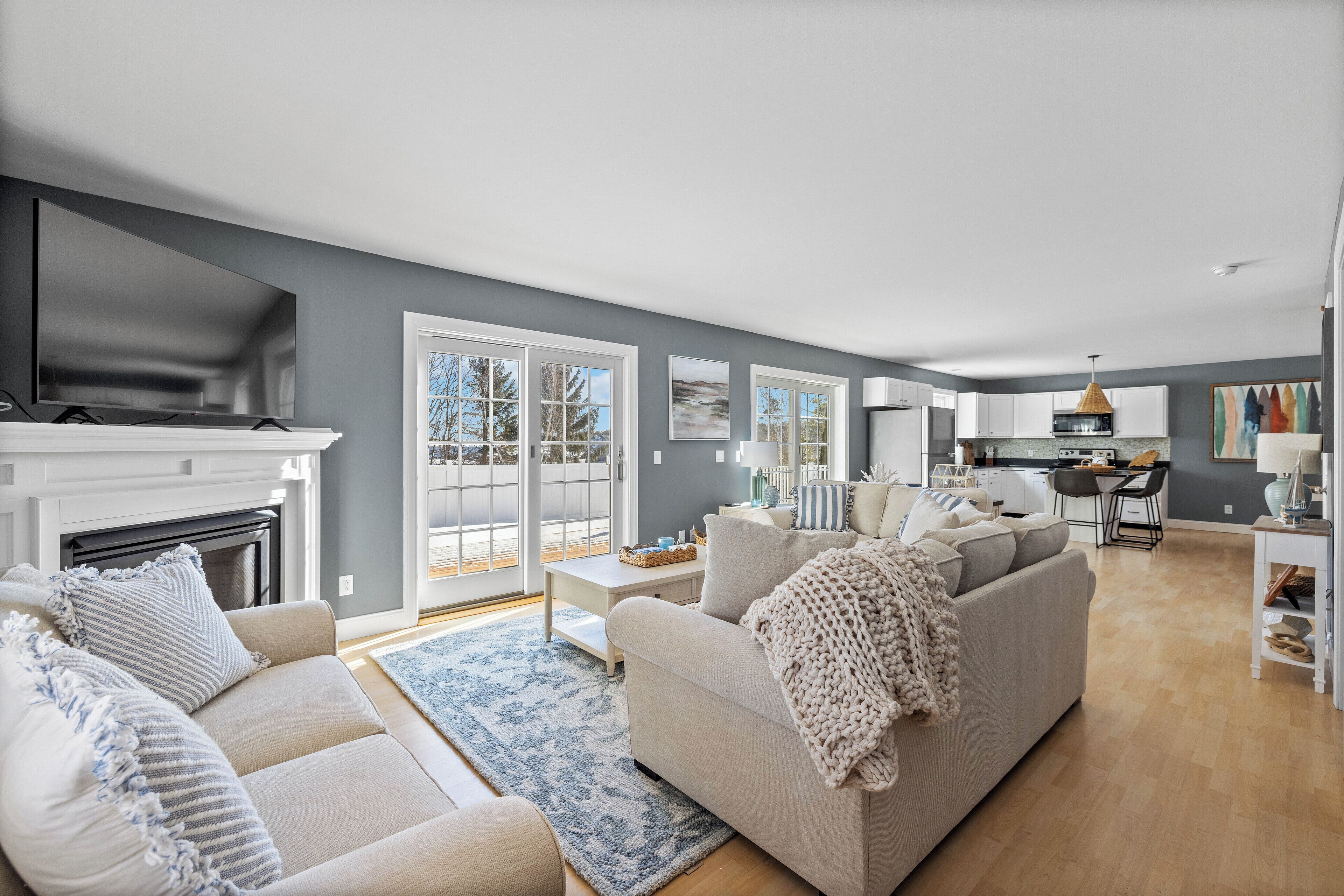 TV connectée, cheminée