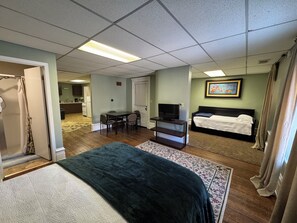 1 bedroom, free WiFi, bed sheets