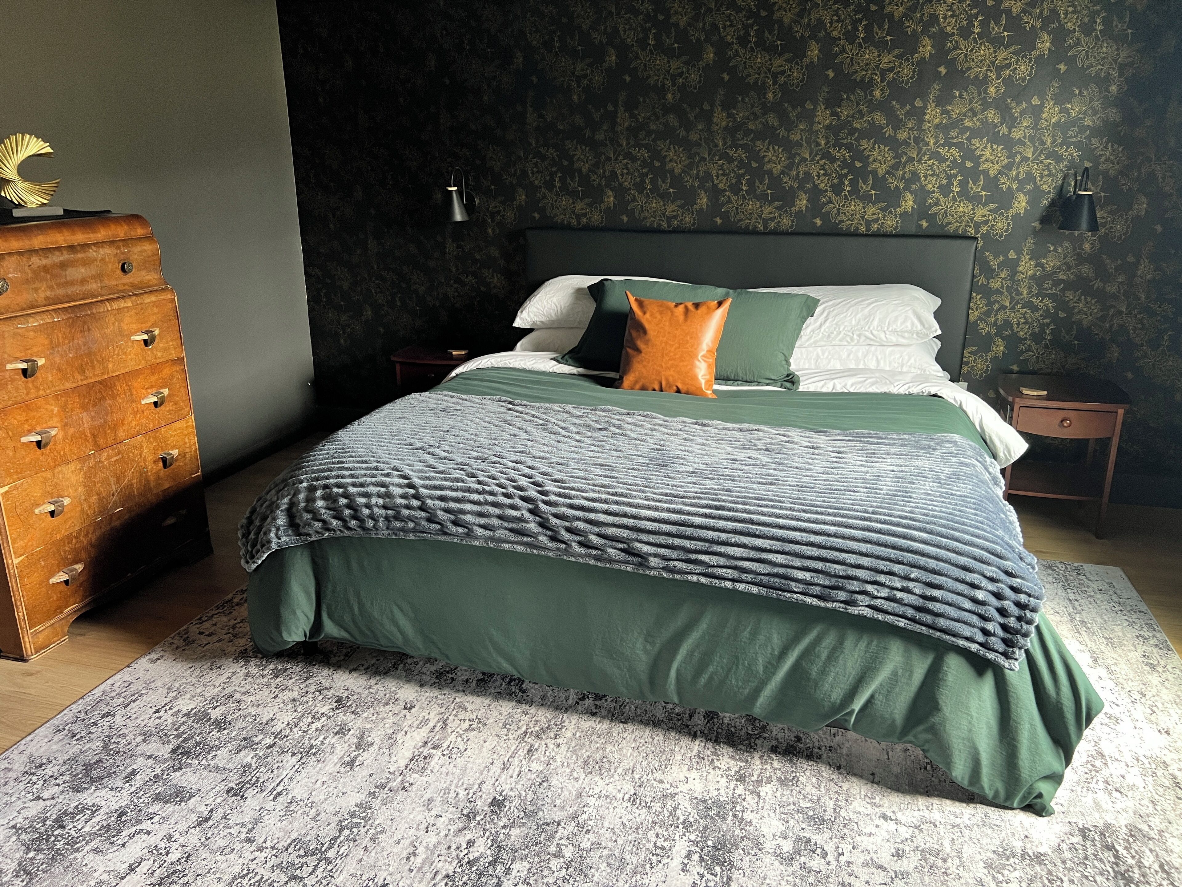 2 chambres, bureau, fer et planche à repasser, Wi-Fi gratuit