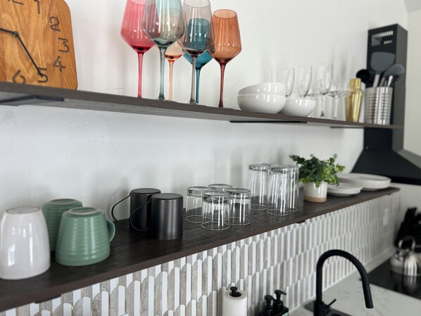 Interior - Stylish/Cozy Penn St. Midcentury Retreat - Wifi/AC (Anaconda)