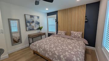 4 bedrooms, desk, laptop workspace, iron/ironing board