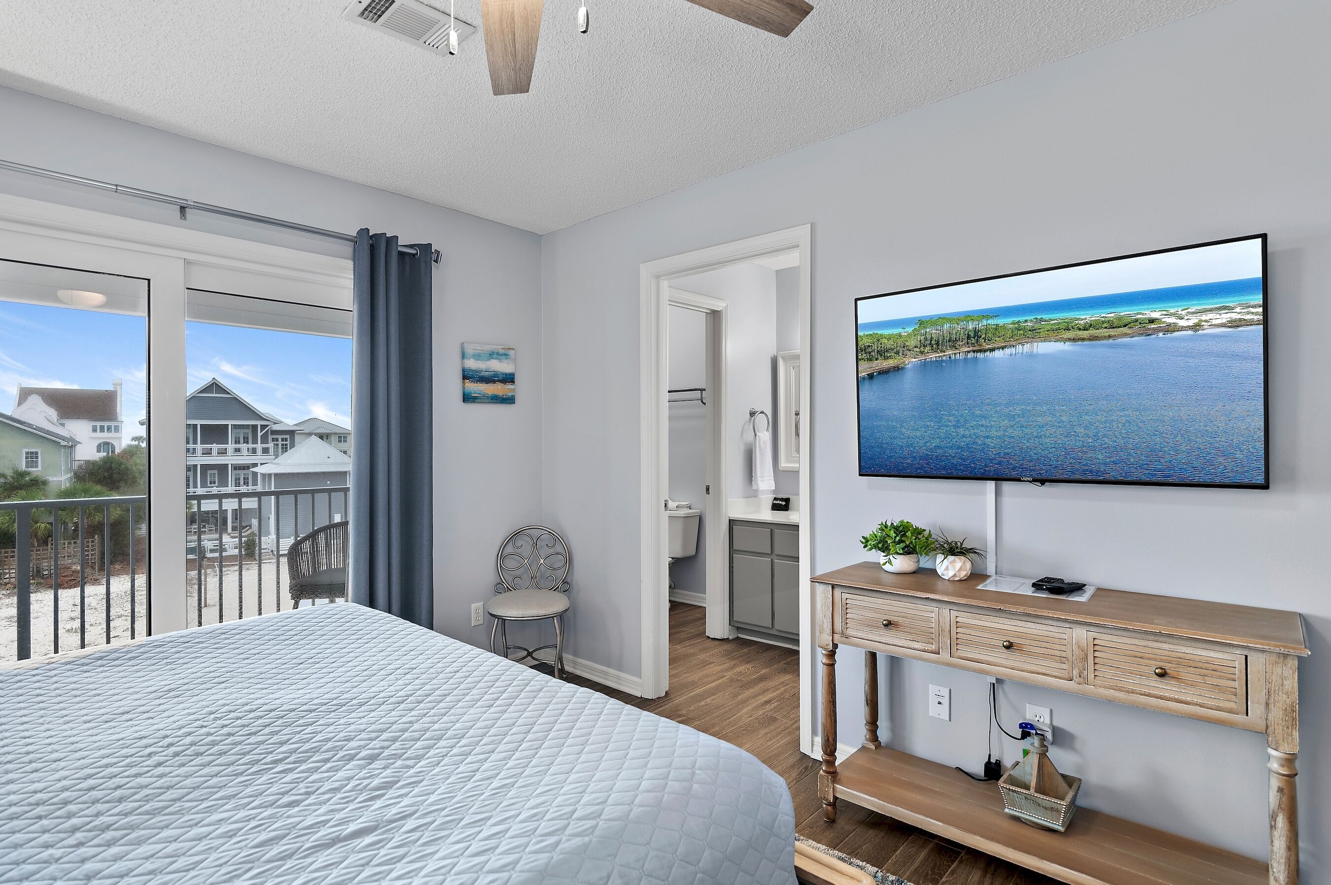 3 habitaciones, wifi gratis y ropa de cama 