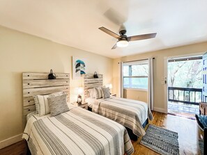 1 dormitori, planxa i posts de planxar, wifi i roba de llit