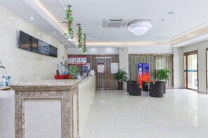 Lobby - Yihao Hotel (Shanghai Huinan subway station store) (Shanghai)
