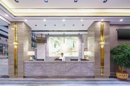 Zhuanghe Hualin Hotel