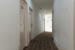 Interior - Chaolv 98 Hostel (Shanghai University) (Shanghai)