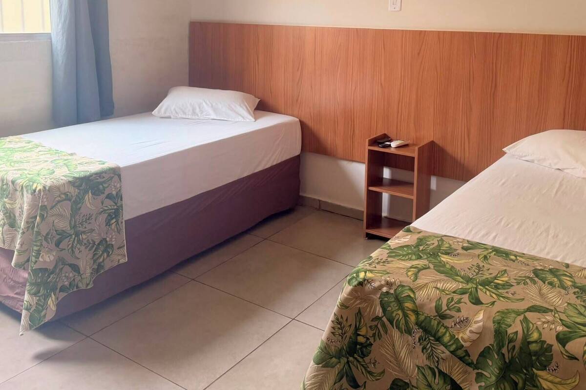 Standard Room | Desk, laptop workspace, bed sheets