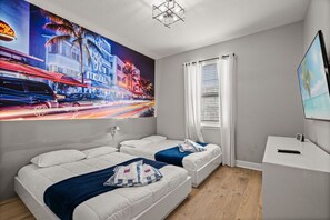 8 bedrooms, iron/ironing board, travel cot, free WiFi - 8 Bedroom 6.5 Bathroom Encore at Reunion 7644 (Kissimmee)