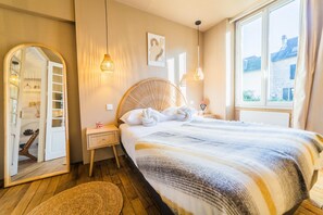 1 chambre, fer et planche à repasser, Wi-Fi gratuit, draps fournis