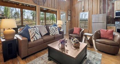 Hidden Oaks Majestic Cabin #3