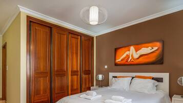 1 chambre, fer et planche à repasser, Wi-Fi gratuit, draps fournis