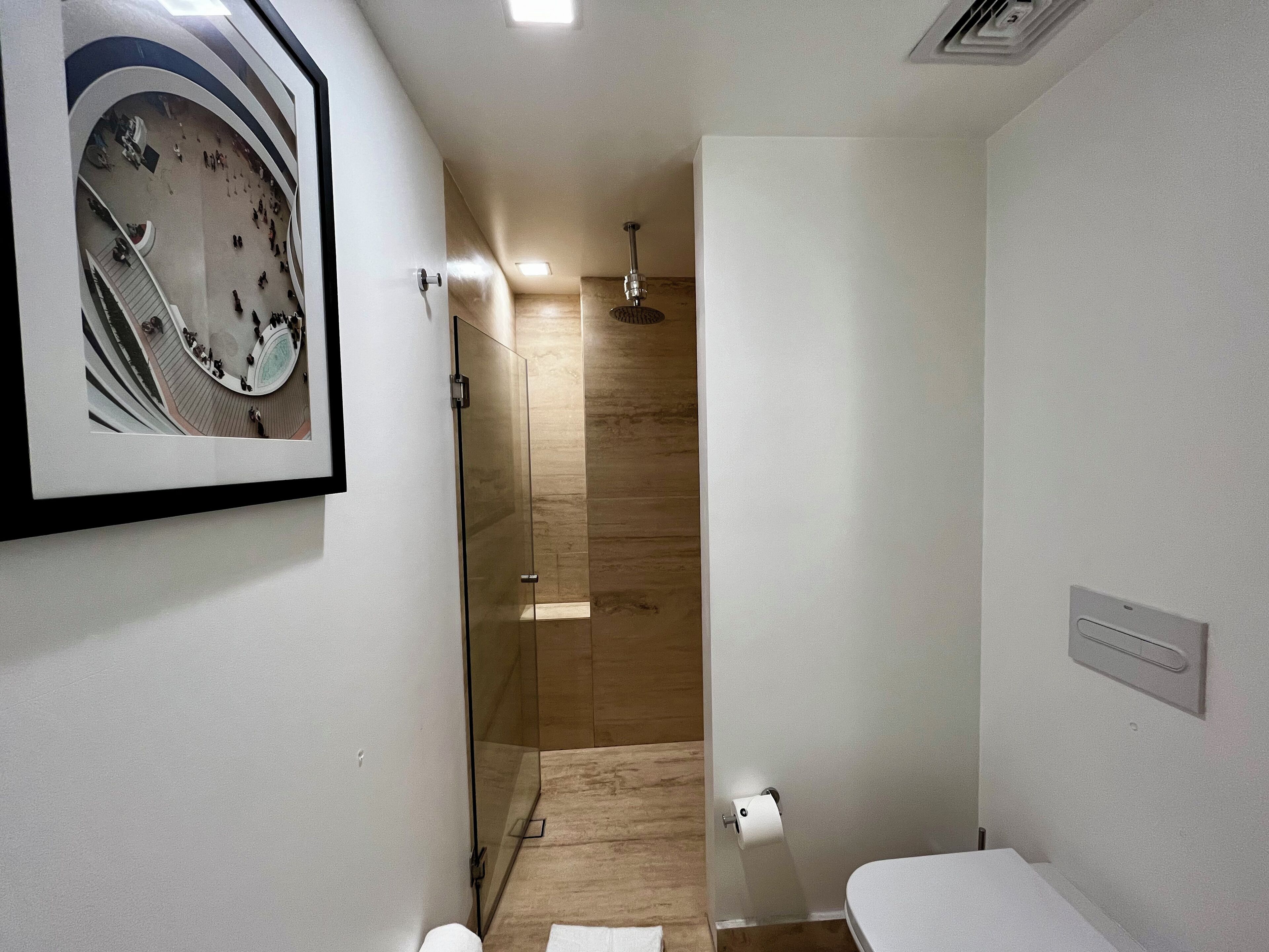 Apartment | Bathroom | Hair dryer
