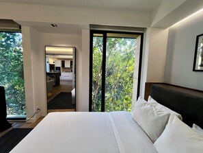 1 chambre, fer et planche à repasser, Wi-Fi gratuit