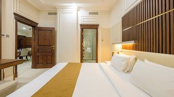 Douche à « effet pluie », articles de toilette gratuits, sÚche-cheveux