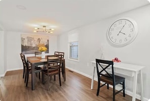 Dining - Eastside Cozy Getaway in East Rochester (East Rochester)