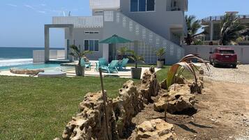 Enceinte de lâhĂ©bergement