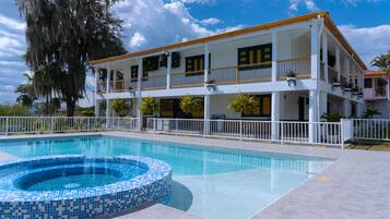 2 outdoor pools, open 9:00 AM to 9:00 PM, free pool cabanas