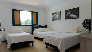 Comfort Quadruple Room, Garden View | Premium bedding, iron/ironing board, free WiFi, bed sheets