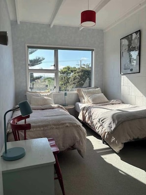 4 bedrooms, free WiFi