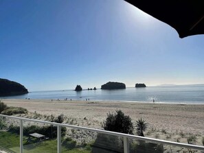 Beach nearby - Hosts on the Coast Paradise on Pipi (Whangamata)