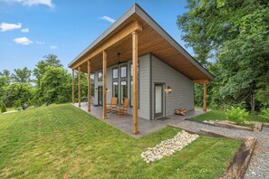Exterior - Secluded Tiny House Retreat with Hot Tub Near Knoxville (Sevier County)