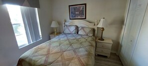 3 makuuhuonetta, silitysrauta/-lauta, Wi-Fi, vuodevaatteet