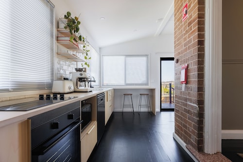 Vera’s of Oberon, a beautiful Californian Bungalow