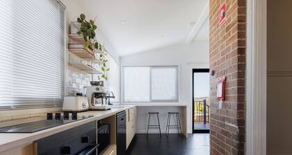 Vera’s of Oberon, a beautiful Californian Bungalow