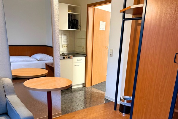 Standard Apartment | Desk, laptop workspace, free WiFi, bed sheets