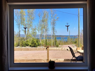 The Snuggy -NEW! Ocean views -Private - Eco-Lux - King Bed - Adults Only!