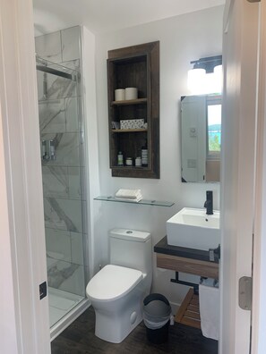 Shower, hair dryer, towels, soap - The Snuggy -NEW! Ocean views -Private - Eco-Lux - King Bed - Adults Only! (Ingonish Beach)