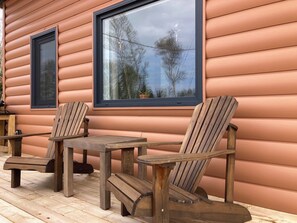 Terrace/patio - The Snuggy -NEW! Ocean views -Private - Eco-Lux - King Bed - Adults Only! (Ingonish Beach)