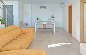 Smart TV - Beautiful home in Cullera (Cullera)