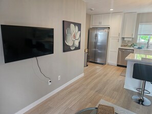 Interior - Near trolley. NEW charming 1-bedroom home in Fletcher hills, La Mesa. (La Mesa)