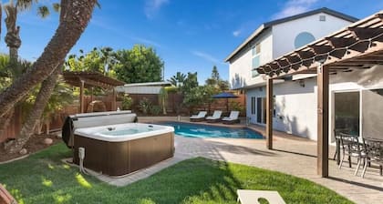 San Diego Lux: 5Bedroom/Remodeled/Solar Heated Pool/Spa/GameRoom/Grill/Workspace