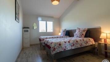 2 bedrooms, free WiFi