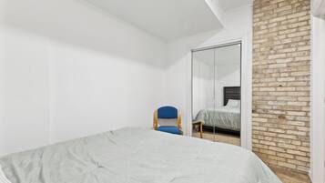 1 bedroom, in-room safe, desk, iron/ironing board