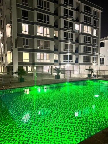 2 Bedroom Apartment w/Pool, WIFI, City View, Ikoyi.
Quarterly;Half-Year; Yearly