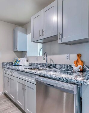 Fridge, microwave, oven, stovetop - City View  1-bedroom spacious suite in WiFi, AC and (East Orange)