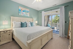 3 bedrooms, desk, iron/ironing board, free WiFi