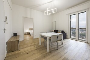 Dining - Florence Spotlight By MMega (Firenze)