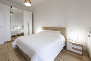 2 bedrooms, iron/ironing board, WiFi, bed sheets - Florence Spotlight By MMega (Firenze)
