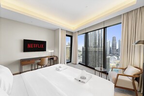 2 chambres, fer et planche à repasser, accès au Wi-Fi (inclus)