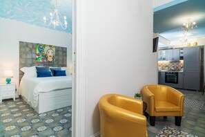 3 bedrooms, free WiFi, bed sheets - Apartment 'A Ugghia' with Private Garden, Wi-Fi, and Air Conditioning (Fiumefreddo Sicilia)