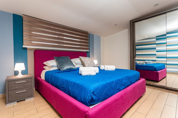 1 bedroom, free WiFi, bed sheets