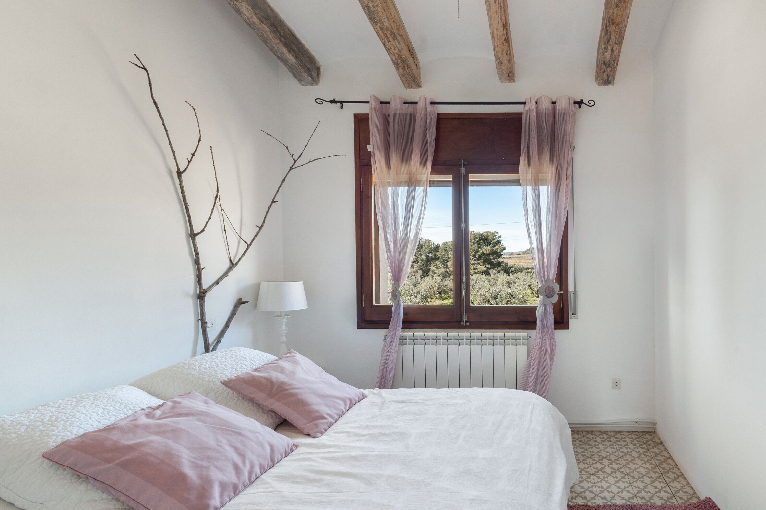 5 chambres, fer et planche à repasser, Wi-Fi gratuit, draps fournis