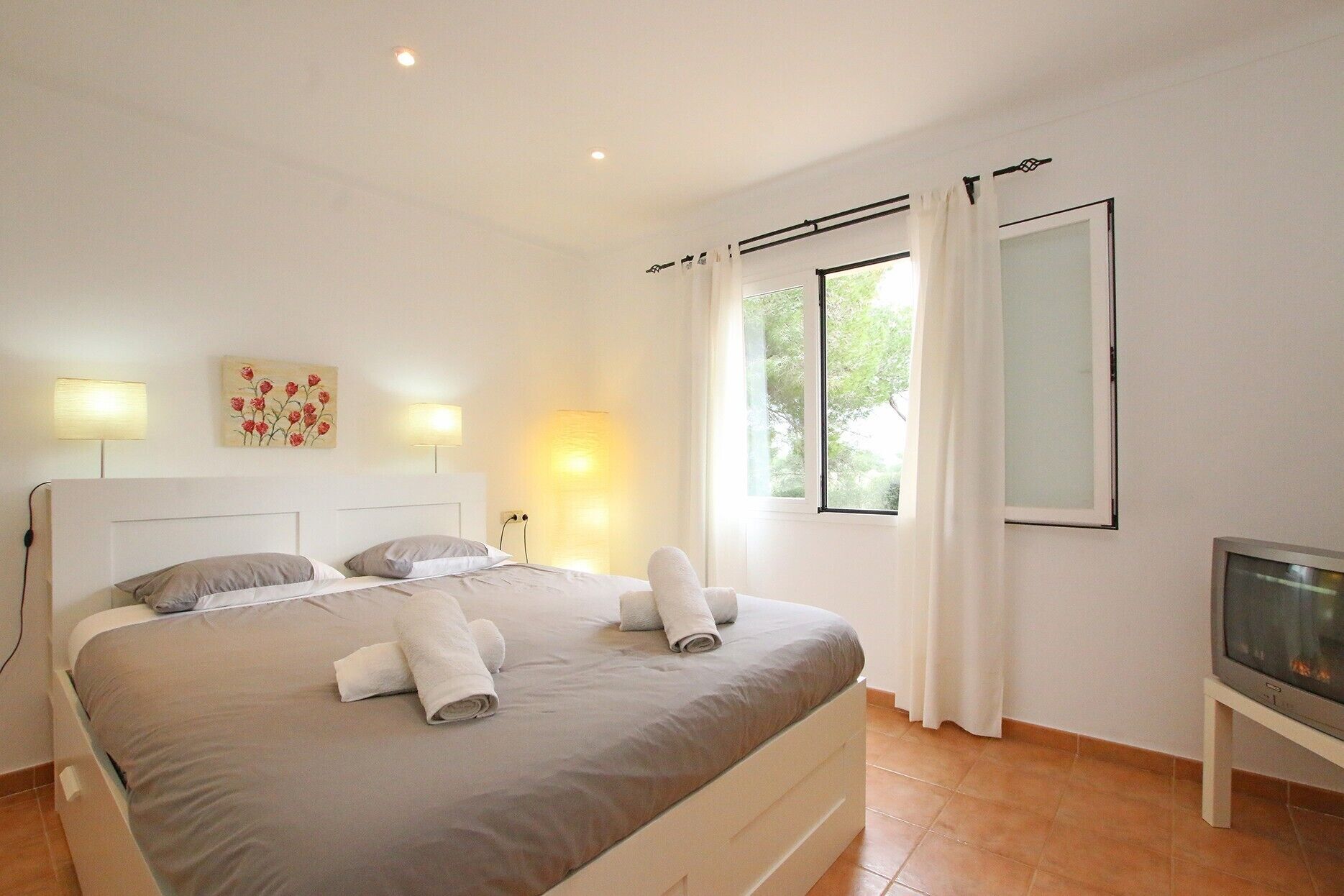 4 Schlafzimmer, Bügeleisen/Bügelbrett, kostenloses WLAN, Bettwäsche
