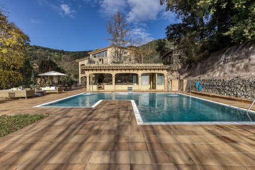 Vacation Home 'Can Xera' with Mountain View, Private Pool, Terraces, A/C & Wi-Fi