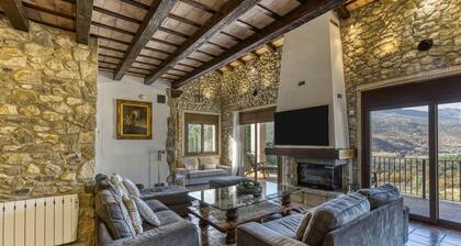 Vacation Home 'Can Xera' with Mountain View, Private Pool, Terraces, A/C & Wi-Fi